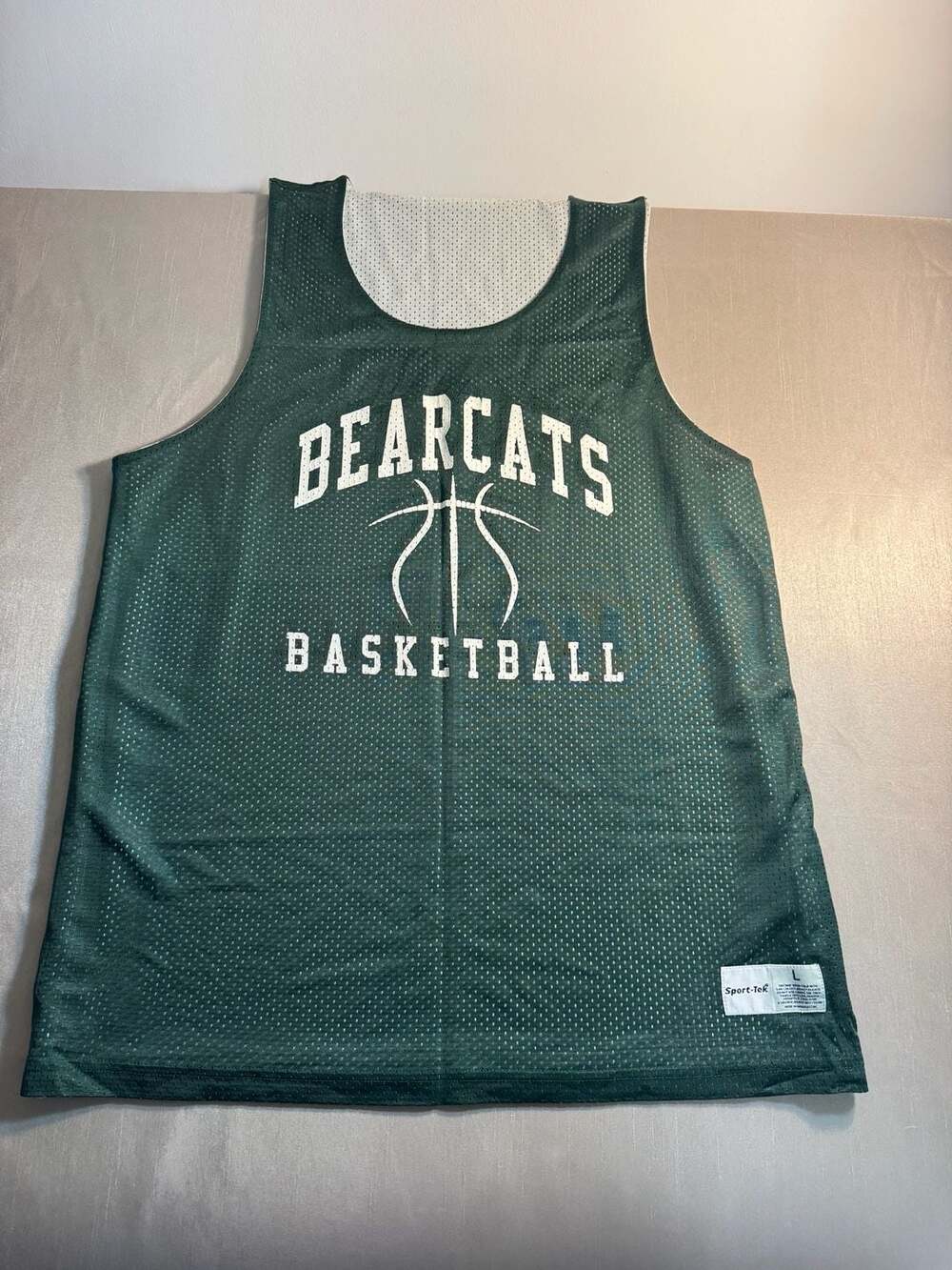 Sport-Tek Bearcats Basketball Reversible Mesh Tank Top Green Size L